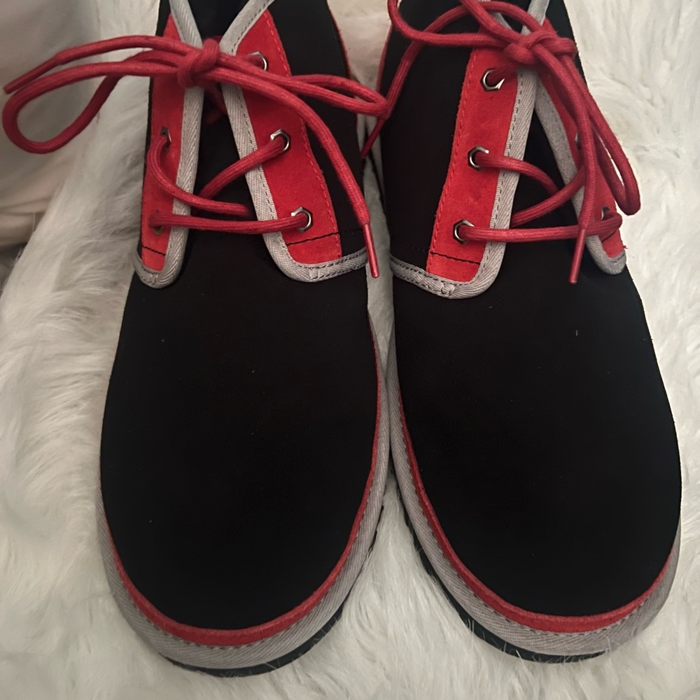 New Neumel suede Uggs